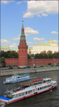 Москва. Кремль. Башни Кремля.